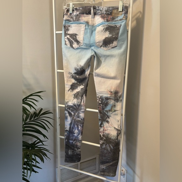 Sold Design Lab Palm Print Skinny Jeans - NWOT - Picture 7 of 10